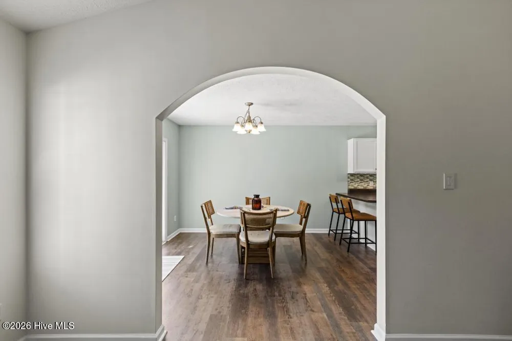 212 Marsh Haven Drive Sneads Ferry, NC 28460