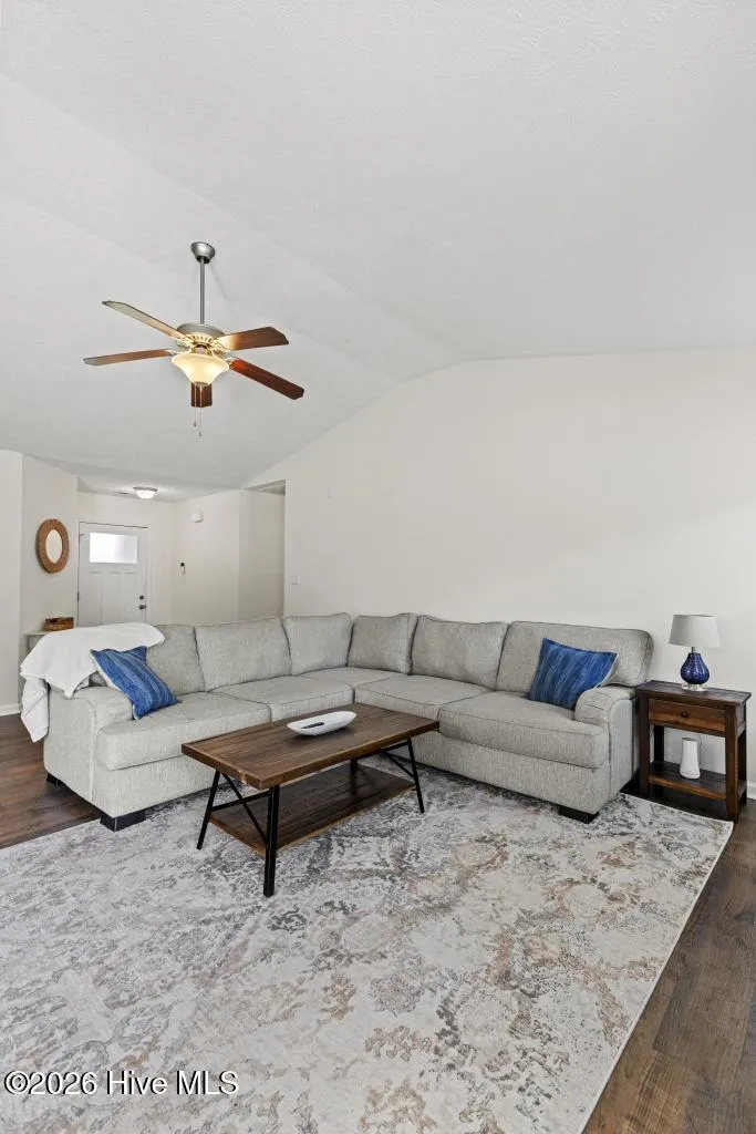 212 Marsh Haven Drive Sneads Ferry, NC 28460