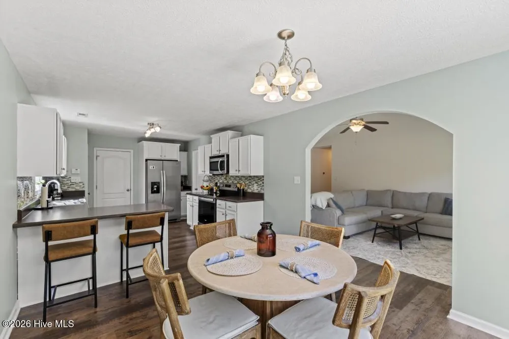 212 Marsh Haven Drive Sneads Ferry, NC 28460