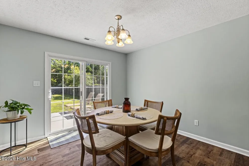 212 Marsh Haven Drive Sneads Ferry, NC 28460
