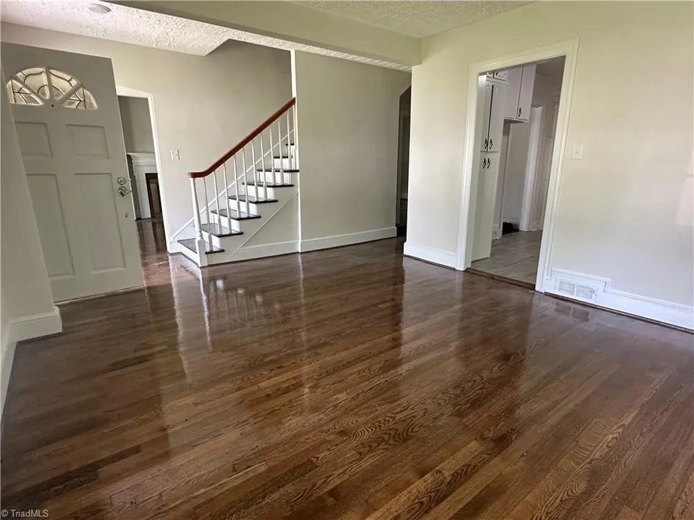 1900 Peachtree Street Winston-Salem, NC 27107
