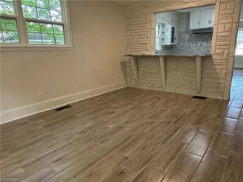 1900 Peachtree Street Winston-Salem, NC 27107