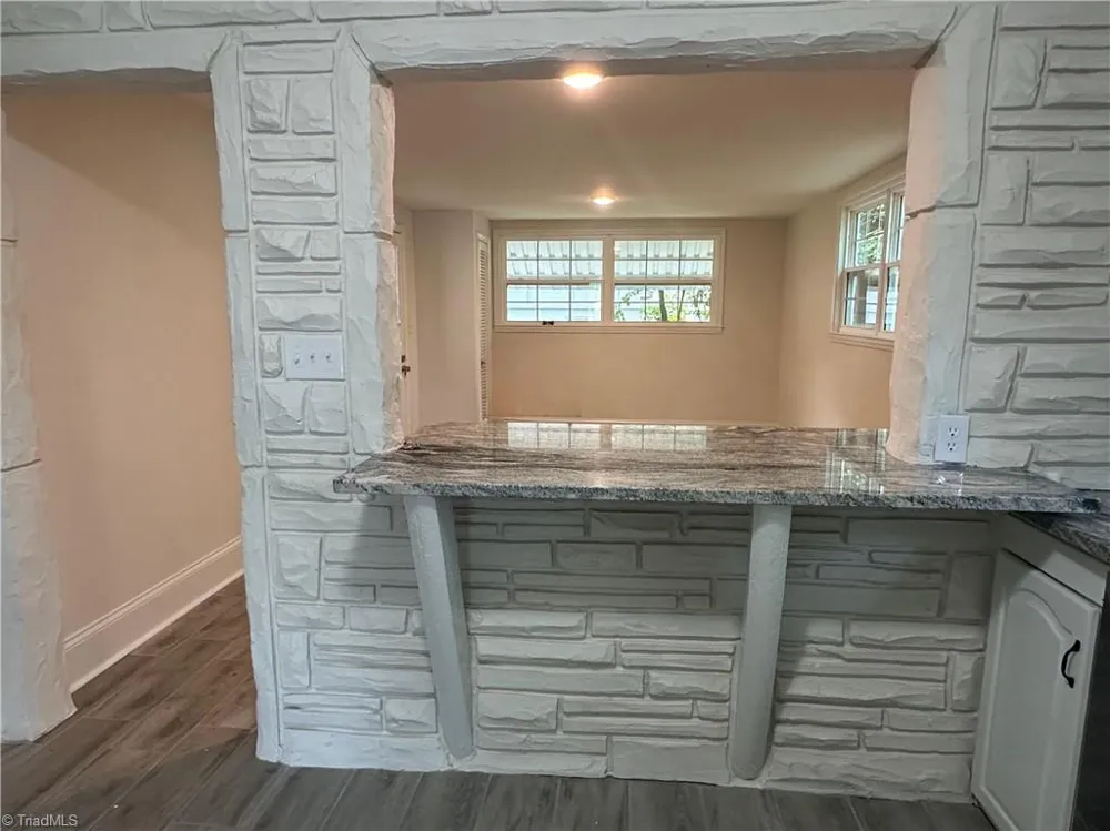 1900 Peachtree Street Winston-Salem, NC 27107