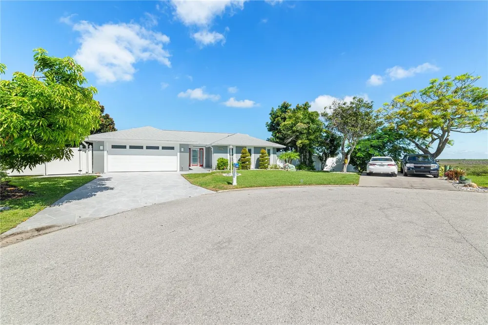 15723 DONZI DRIVE Hudson, FL 34667