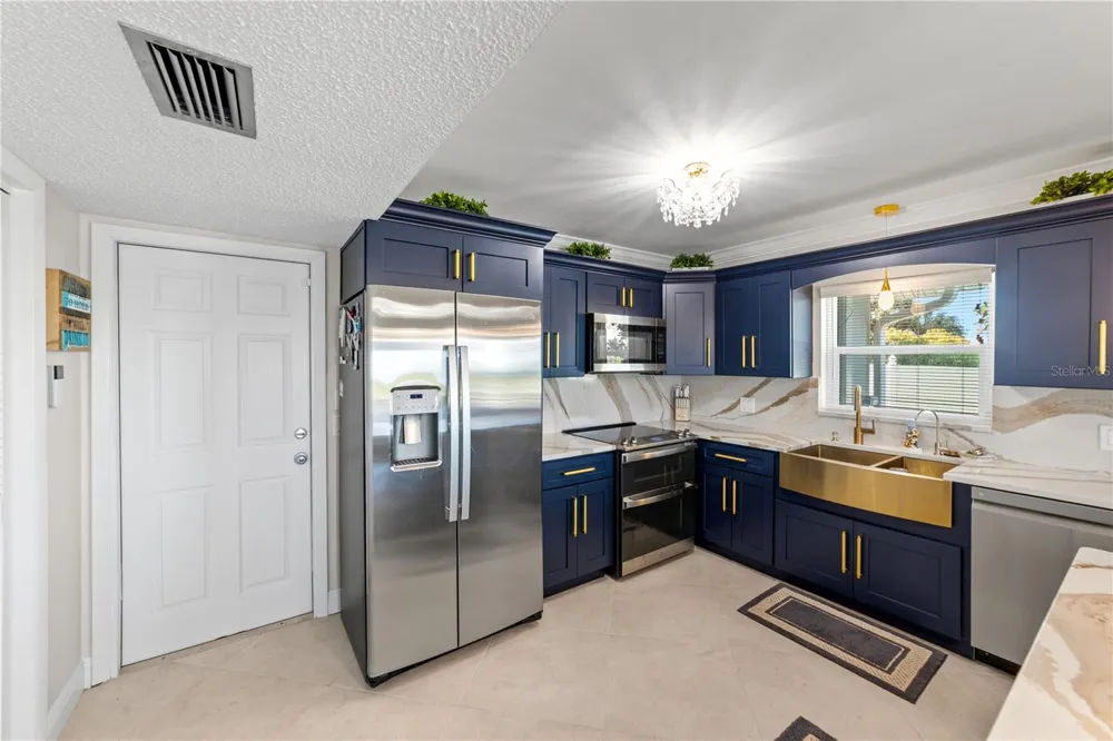 15723 DONZI DRIVE Hudson, FL 34667