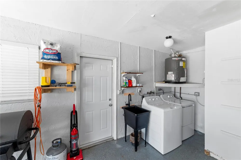 15723 DONZI DRIVE Hudson, FL 34667