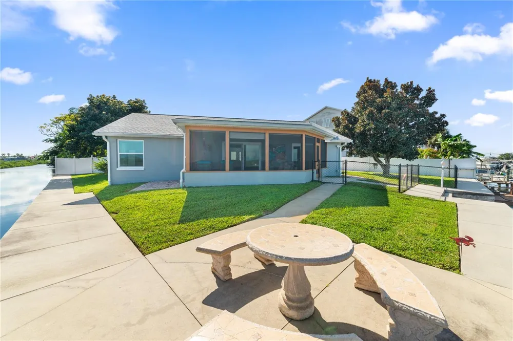 15723 DONZI DRIVE Hudson, FL 34667