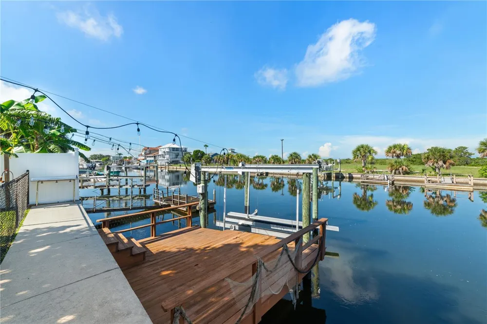 15723 DONZI DRIVE Hudson, FL 34667