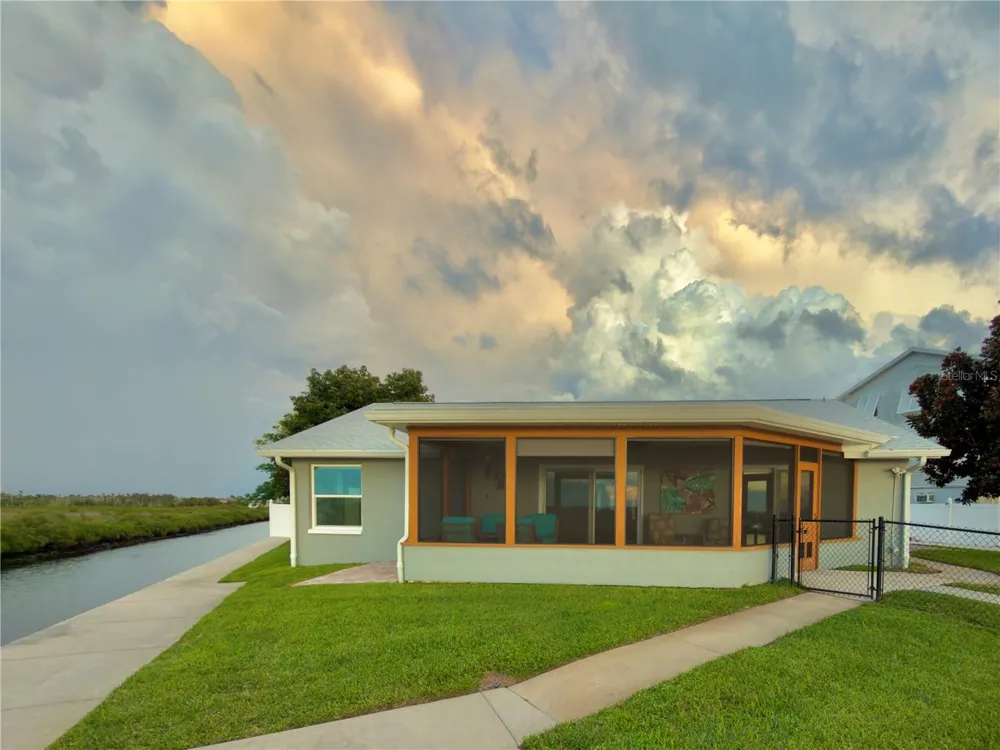 15723 DONZI DRIVE Hudson, FL 34667