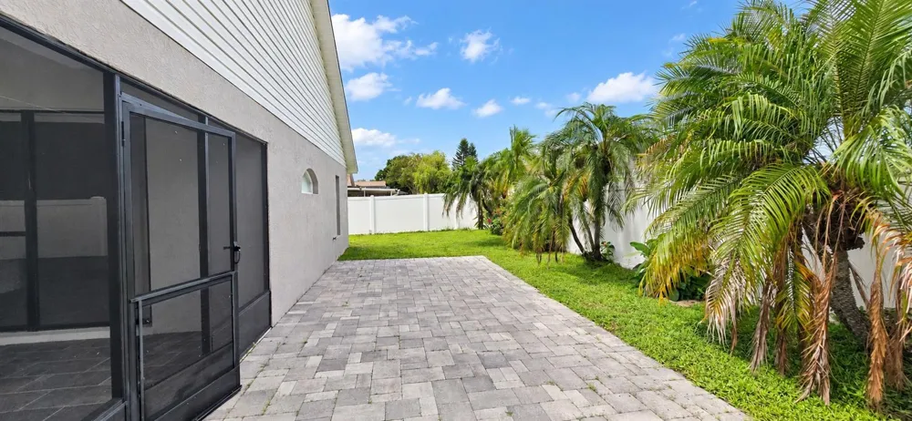 6601 THACKSTON DRIVE Riverview, FL 33578