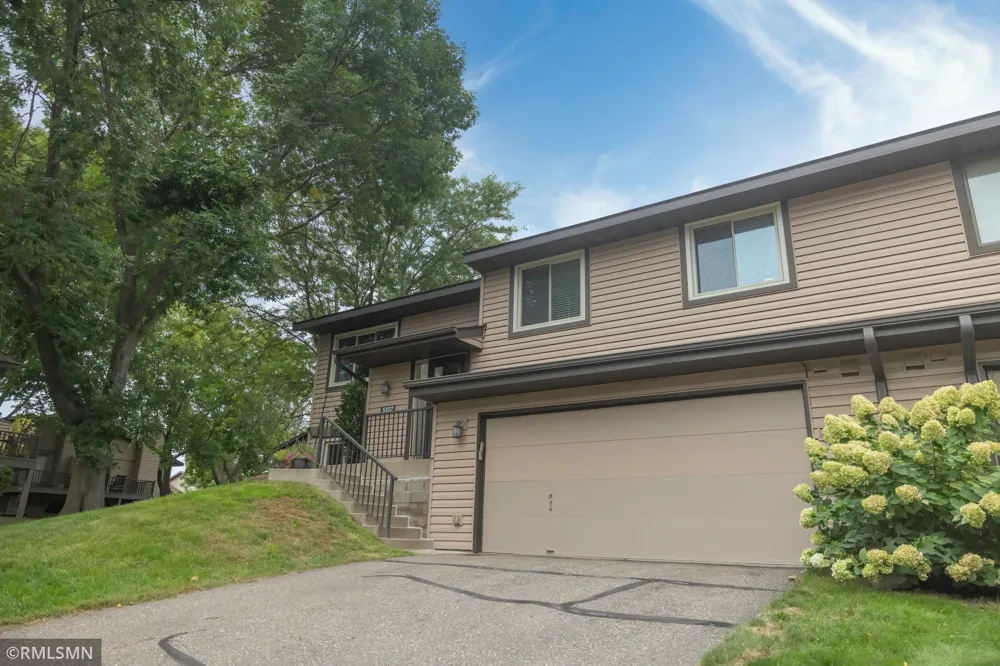 5107 148th Street W Apple Valley, MN 55124