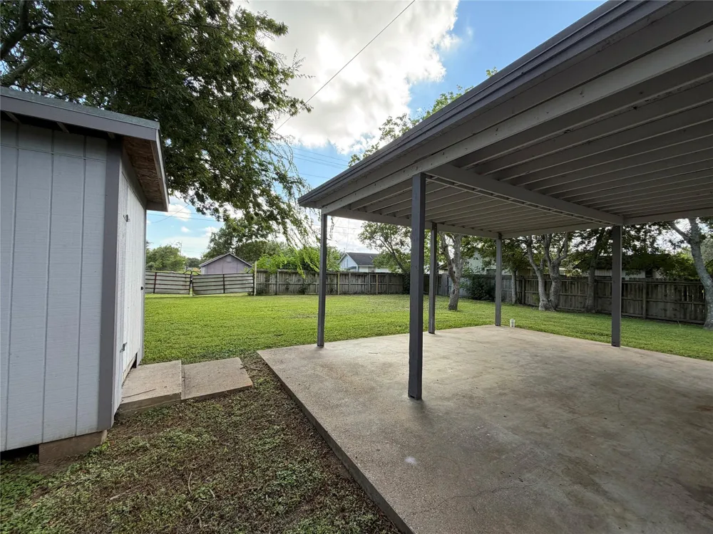 211 S Avenue C Freeport, TX 77541