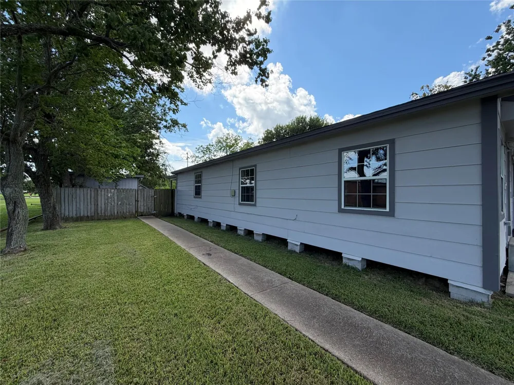 211 S Avenue C Freeport, TX 77541