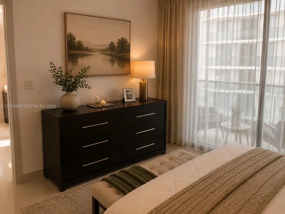 900 Biscayne Blvd #2112 Miami, FL 33132