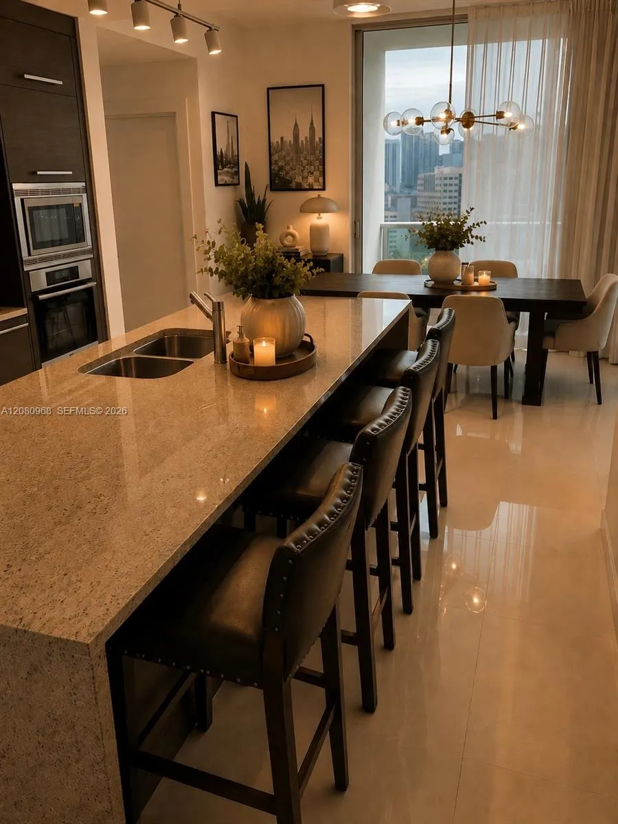 900 Biscayne Blvd #2112 Miami, FL 33132