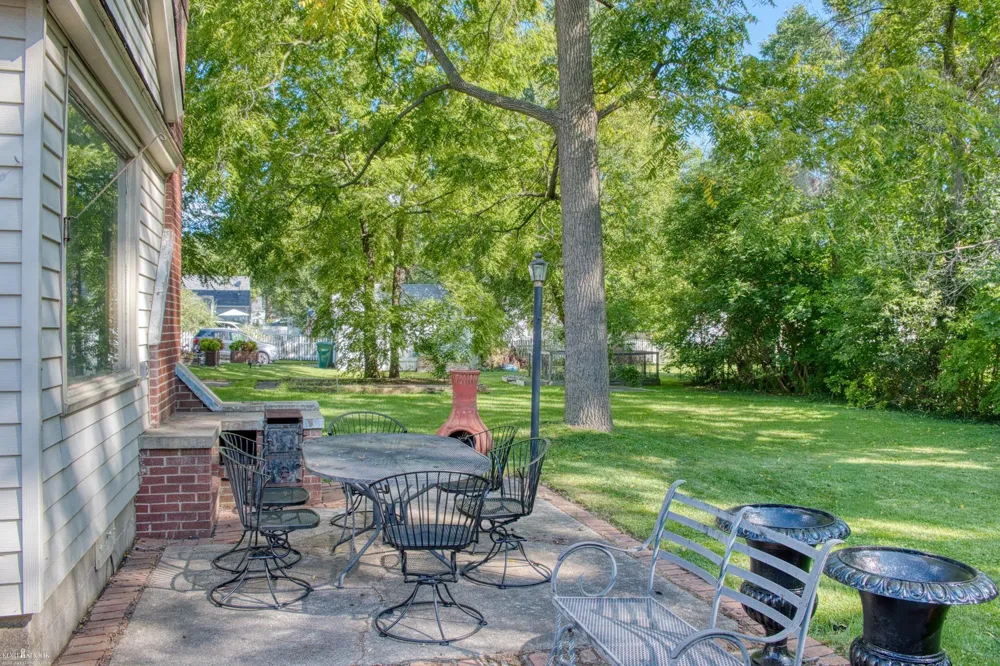 1010 Washington Street Owosso City, MI 48867