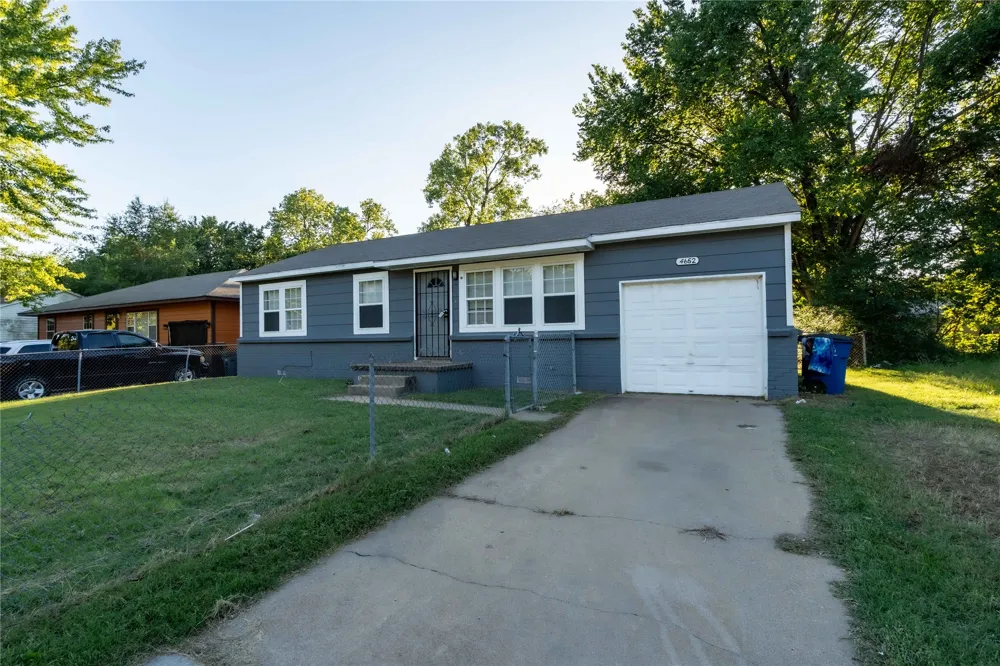 4652 Main Street Tulsa, OK 74126