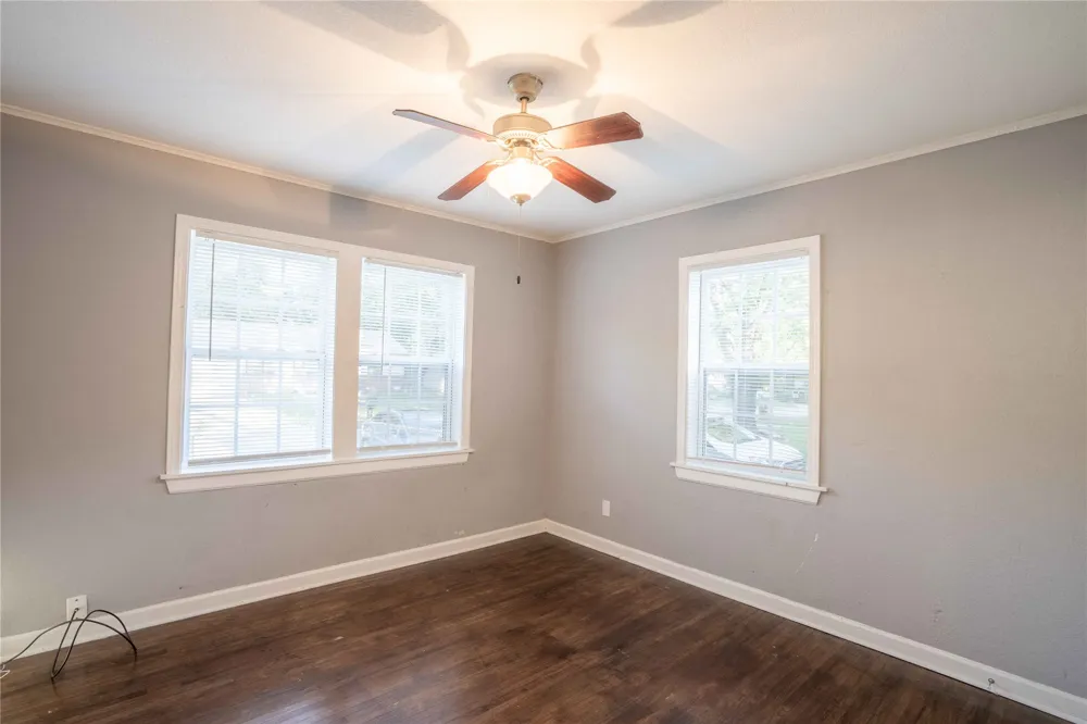 4652 Main Street Tulsa, OK 74126