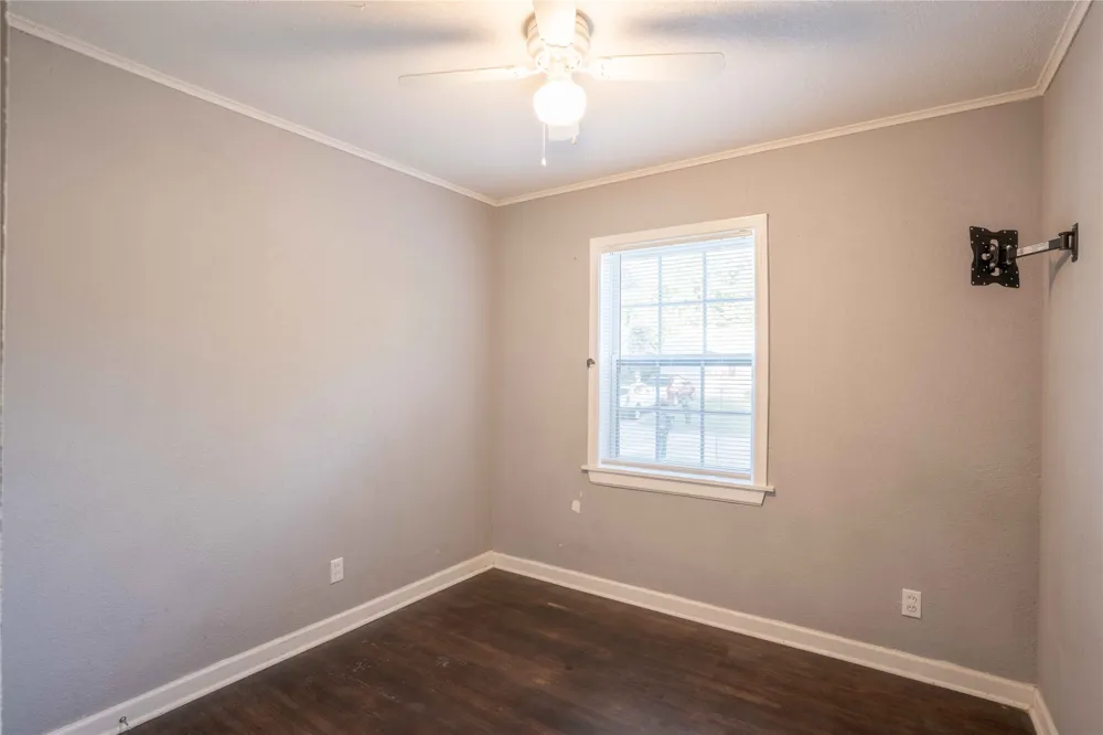 4652 Main Street Tulsa, OK 74126