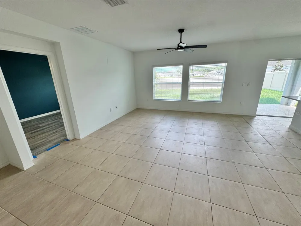 33981 SKY BLOSSOM CIRCLE Leesburg, FL 34788