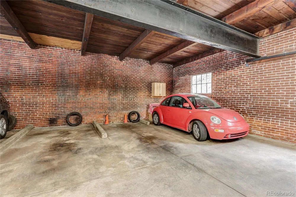 949 Emerson Street #8 Denver, CO 80218