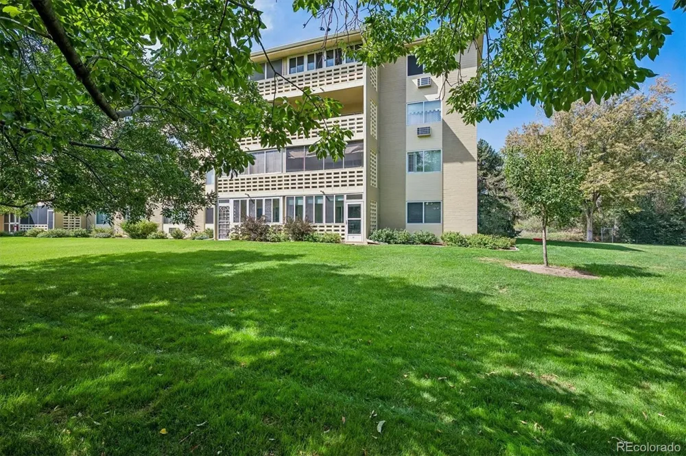635 S Alton Way #11A Denver, CO 80247