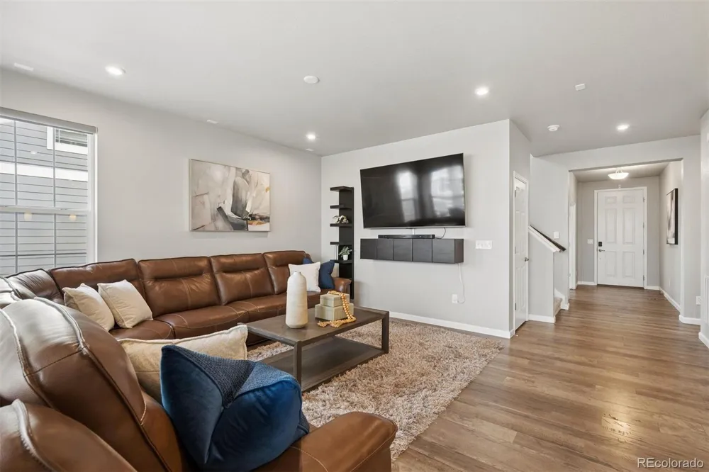 23877 E Rocky Top Avenue Aurora, CO 80016