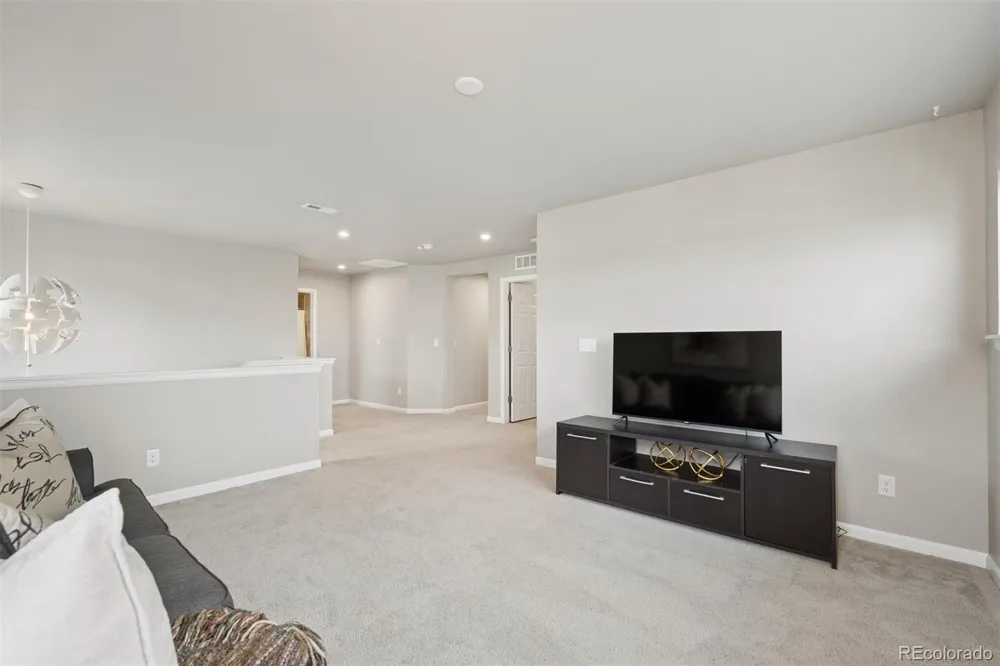 23877 E Rocky Top Avenue Aurora, CO 80016