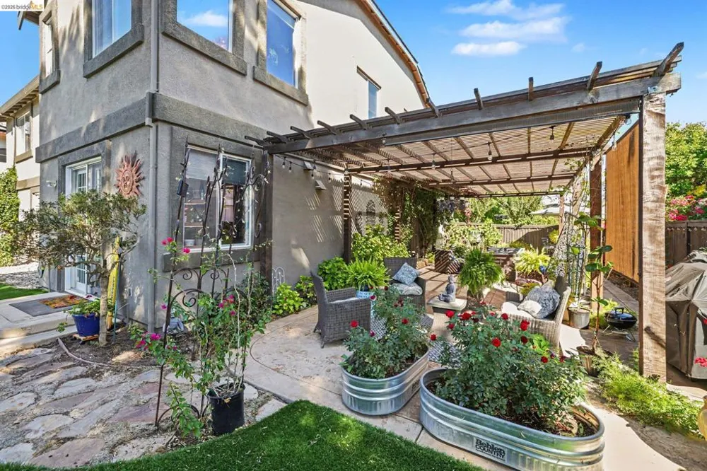 1587 Dawnview Dr Brentwood, CA 94513