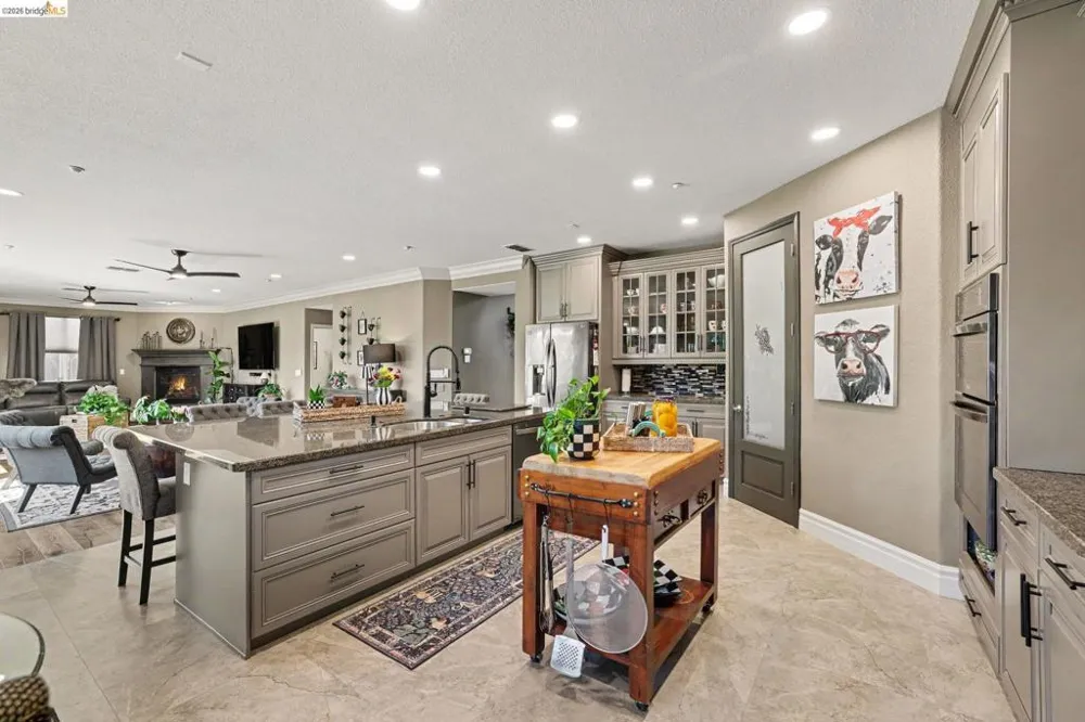 1587 Dawnview Dr Brentwood, CA 94513