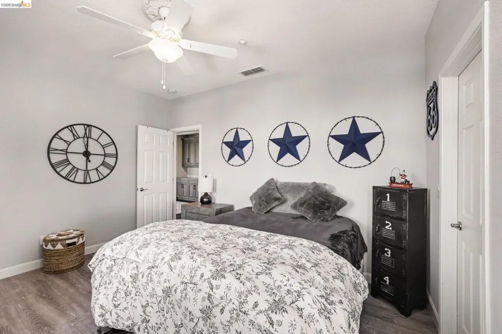 1587 Dawnview Dr Brentwood, CA 94513