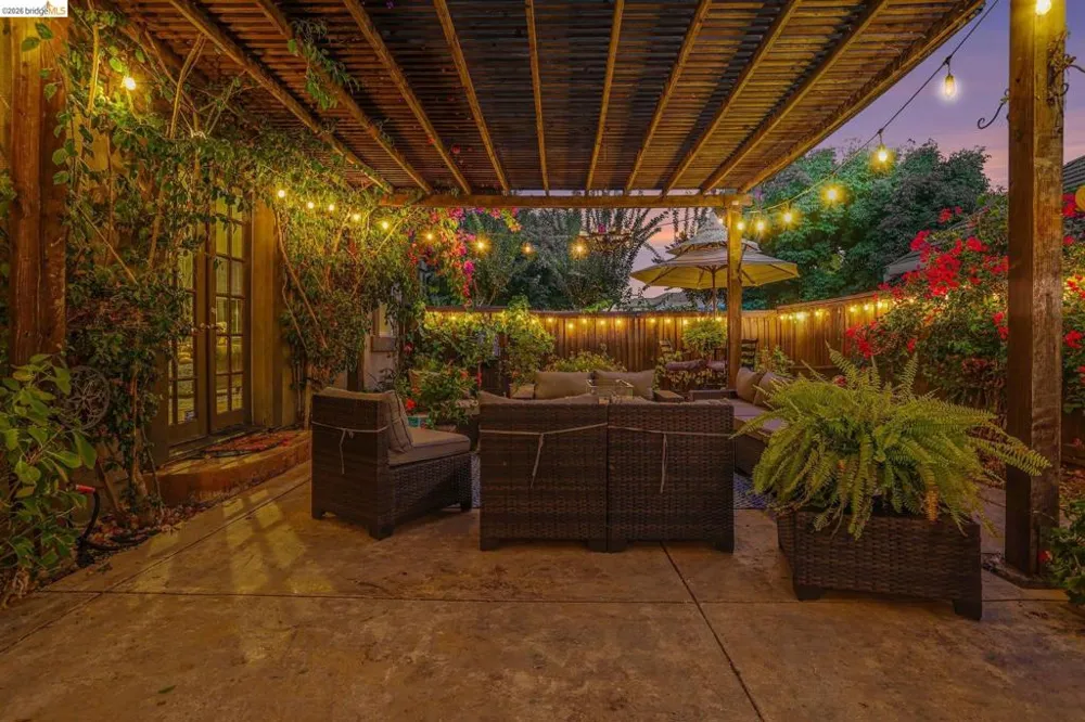 1587 Dawnview Dr Brentwood, CA 94513
