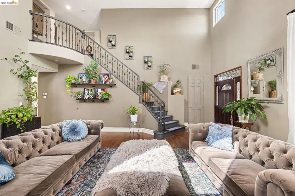 1587 Dawnview Dr Brentwood, CA 94513