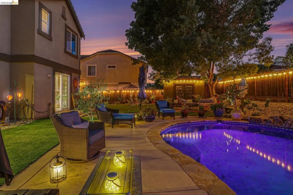 1587 Dawnview Dr Brentwood, CA 94513