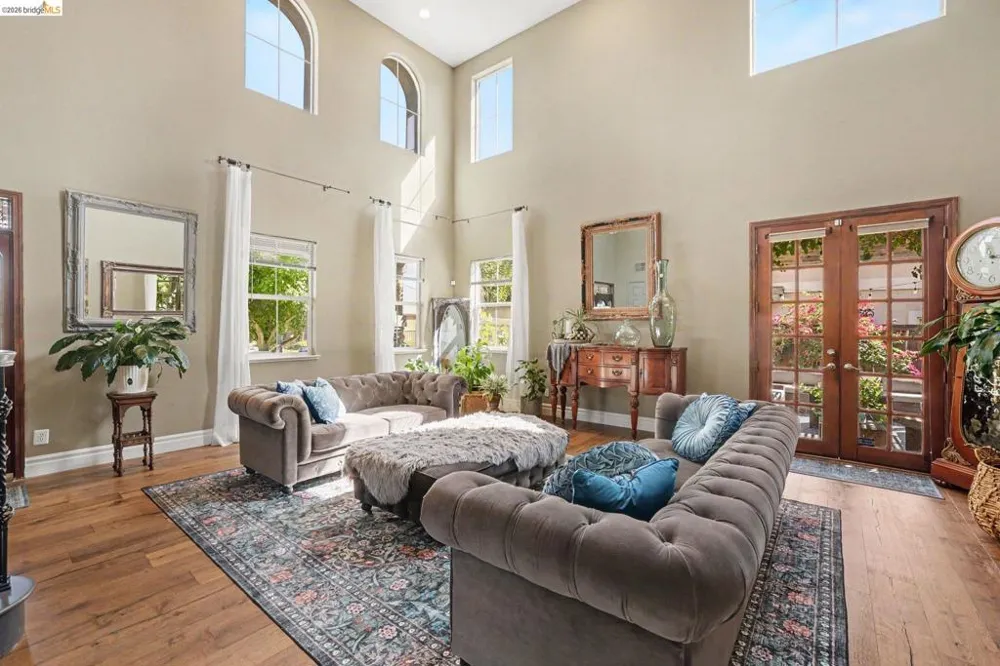 1587 Dawnview Dr Brentwood, CA 94513