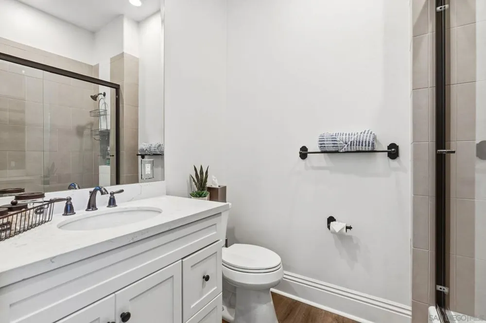 39025 E Benton Rd Temecula, CA 92592