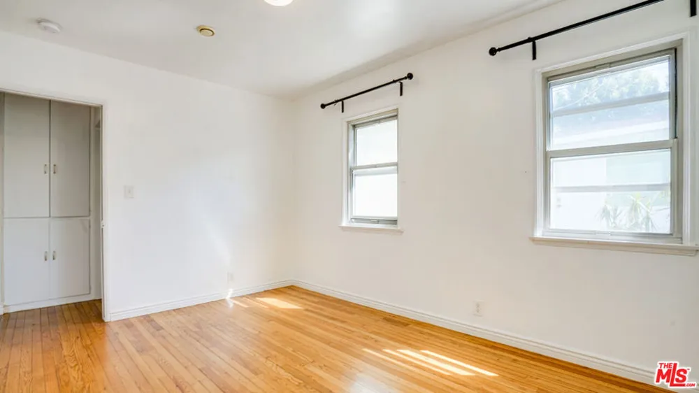 6632 W 87th Street Los Angeles, CA 90045