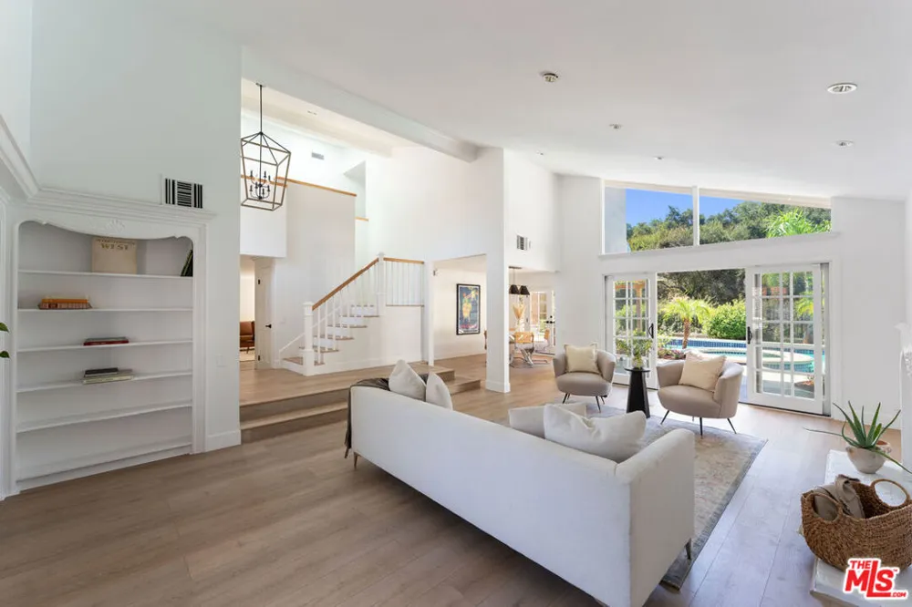 4441 Park Alisal Calabasas, CA 91302