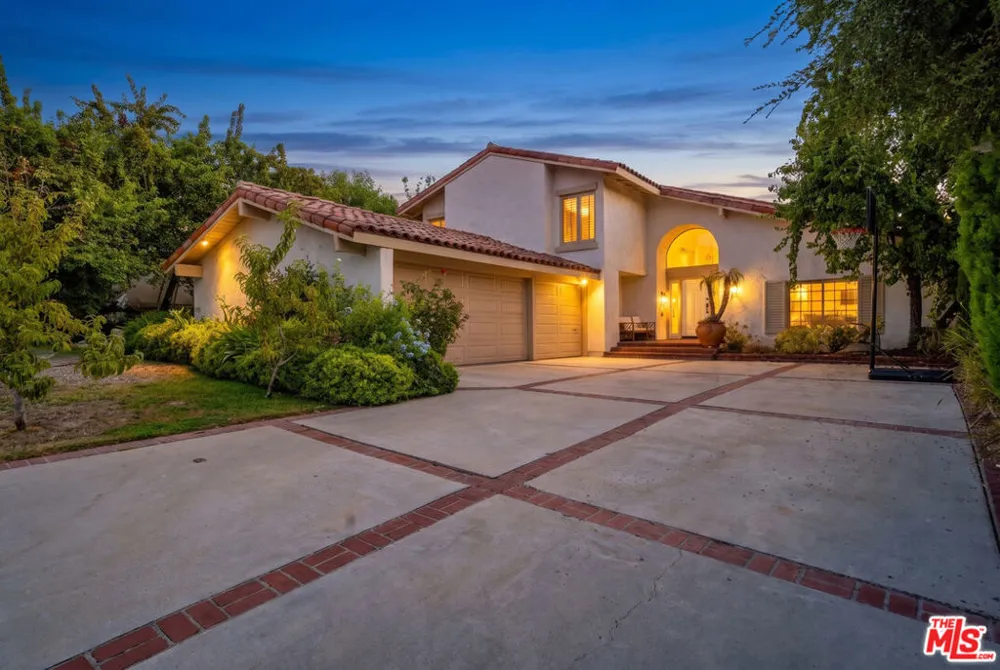 4441 Park Alisal Calabasas, CA 91302