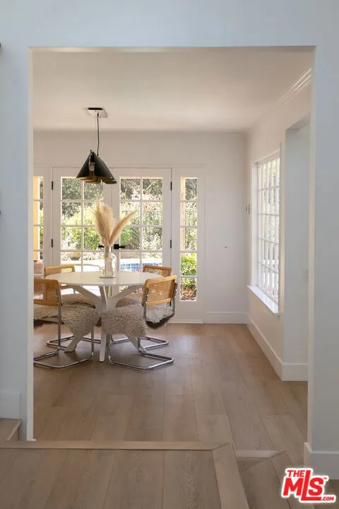 4441 Park Alisal Calabasas, CA 91302