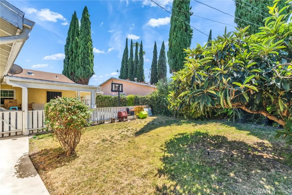 2003 Lynbrook Avenue Hacienda Heights, CA 91745