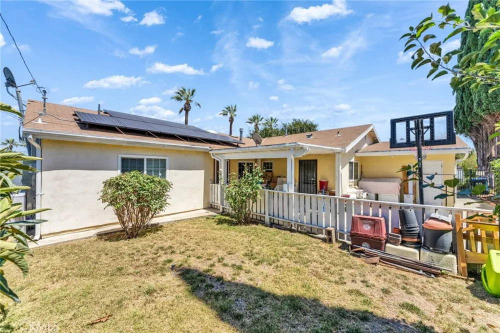 2003 Lynbrook Avenue Hacienda Heights, CA 91745