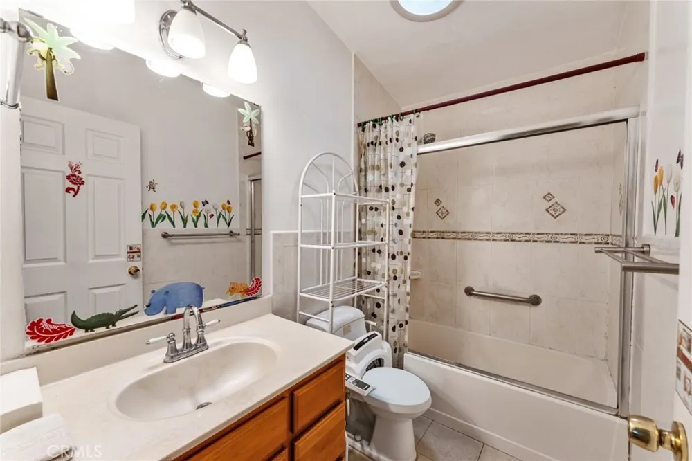 2003 Lynbrook Avenue Hacienda Heights, CA 91745