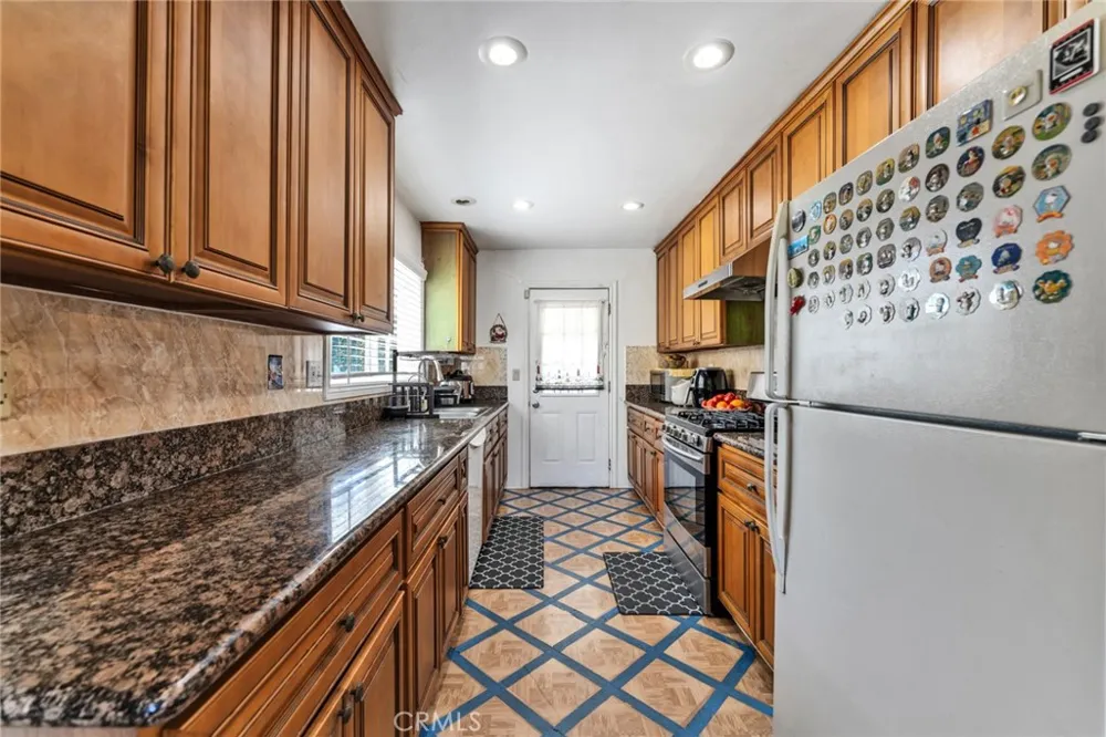 2003 Lynbrook Avenue Hacienda Heights, CA 91745
