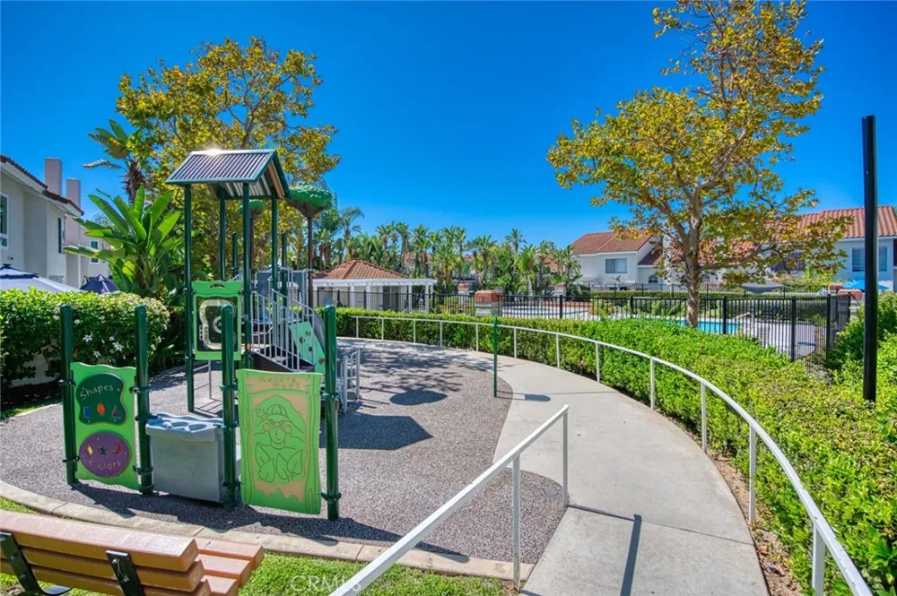 28 Wild Horse Loop Rancho Santa Margarita, CA 92688