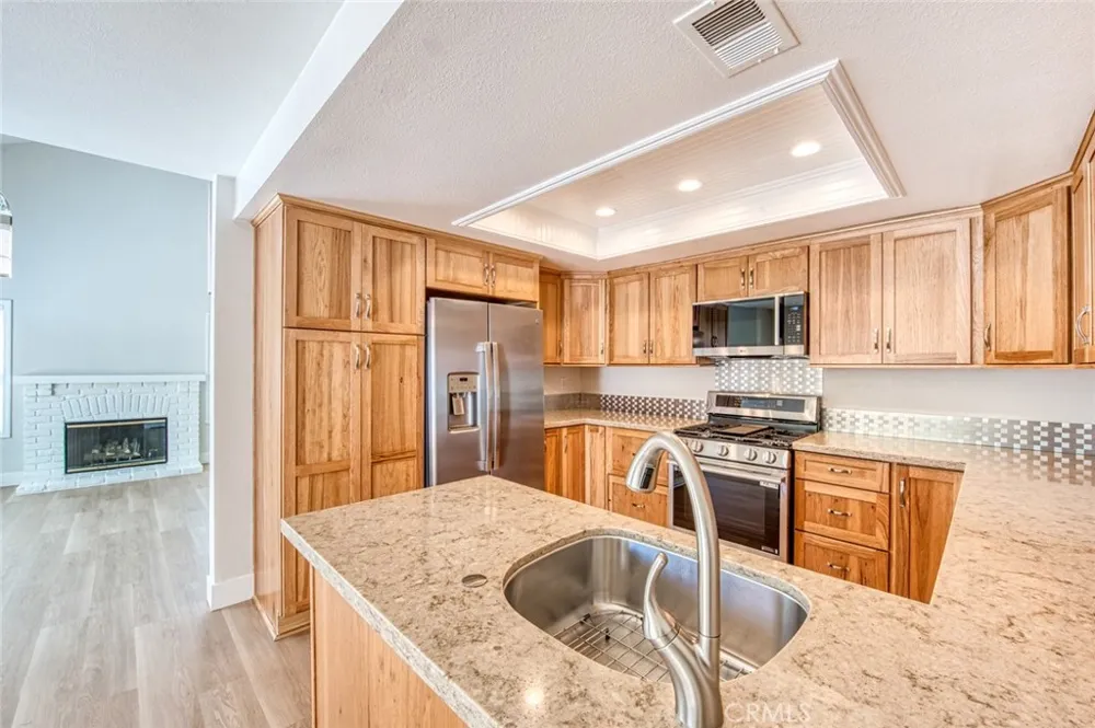 28 Wild Horse Loop Rancho Santa Margarita, CA 92688