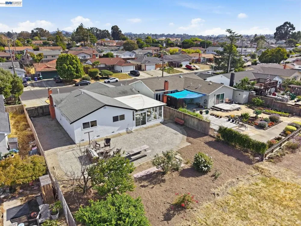 2167 Cypress Ave San Pablo, CA 94806