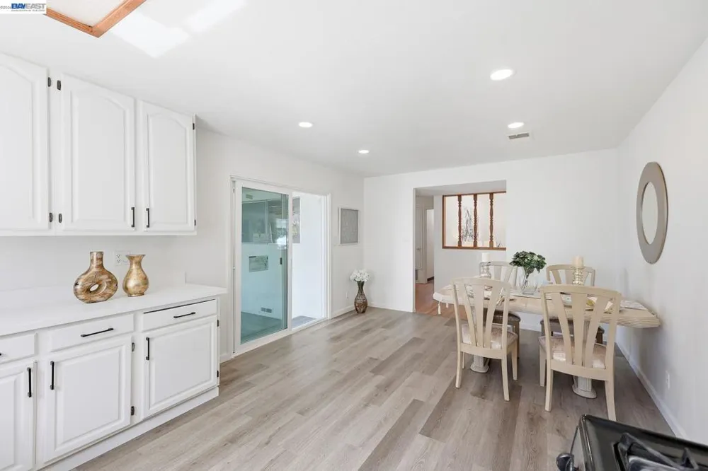 2167 Cypress Ave San Pablo, CA 94806