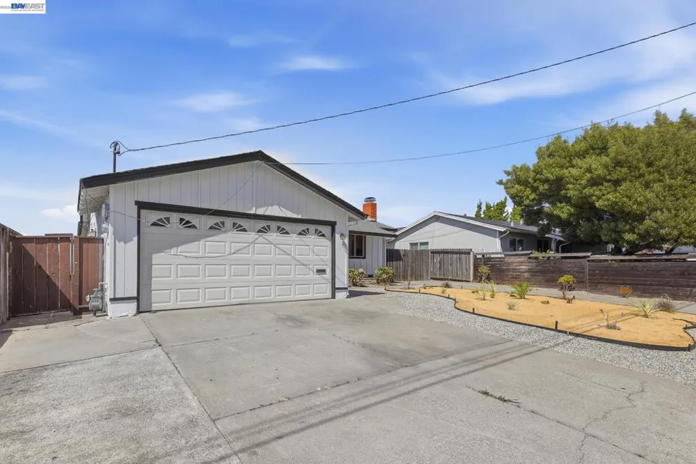 2167 Cypress Ave San Pablo, CA 94806