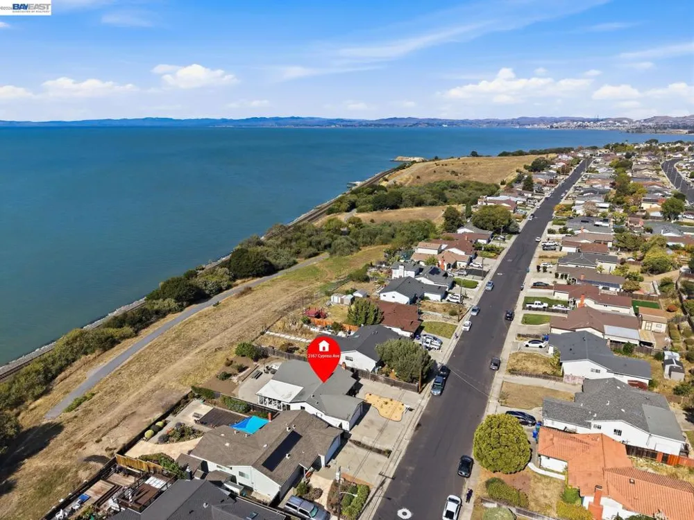 2167 Cypress Ave San Pablo, CA 94806